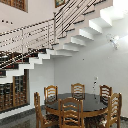 Joby Homestay Kadamakudy Коччи Экстерьер фото